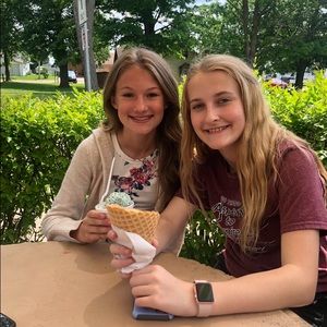 Meet your Posher, Jalee